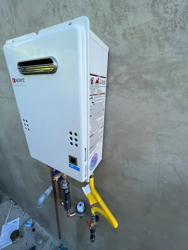 Tankless water heater installation for Laurel Oaks homes